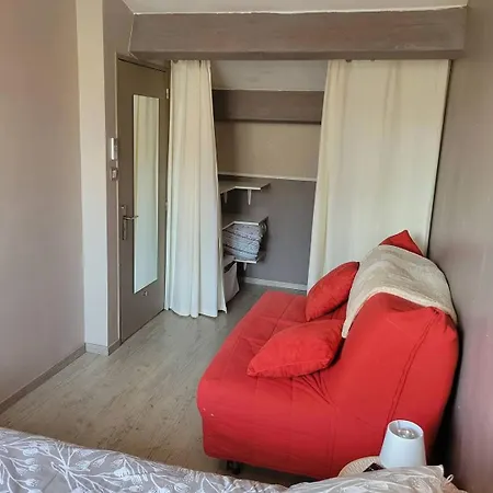 Belle Climatisee Avec Wifi, 2 Et Jolie Terrasse Amenagee, A 3km De La A Lxchard7