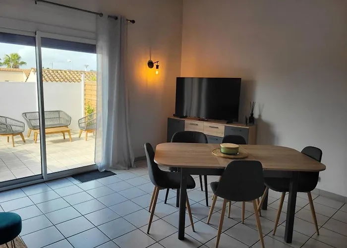 Belle Climatisee Avec Wifi, 2 Et Jolie Terrasse Amenagee, A 3km De La A Lxchard7 Villa